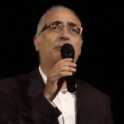 Nicola Miceli durante un intervento al microfono